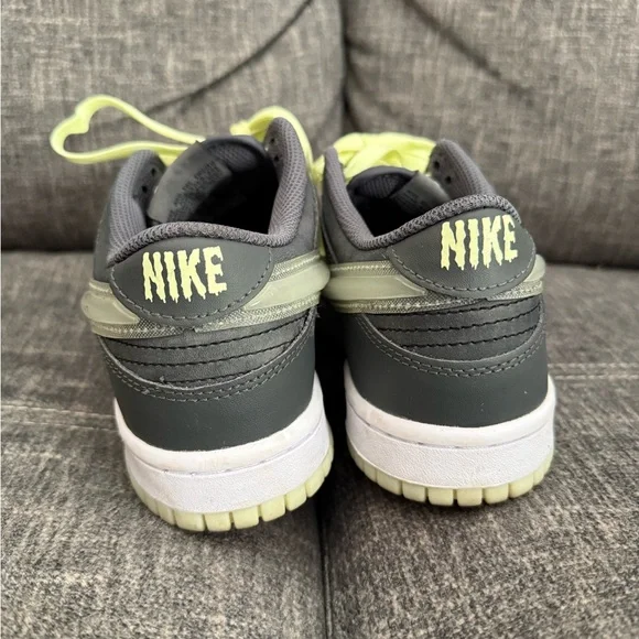 Nike Dunk low shoes (Iron grey/light ice)